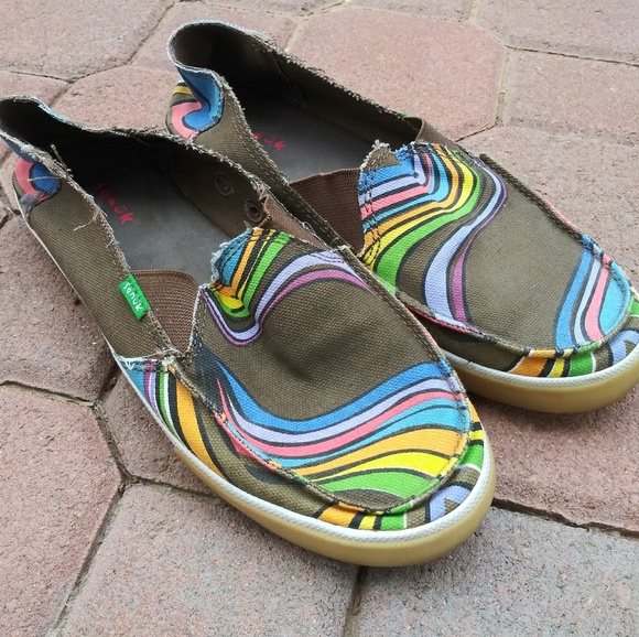 colorful sanuks